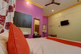 Hotel O K S Residency - Vādippatti - 3