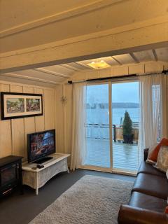The Landing at Orcas - Eastsound - 4