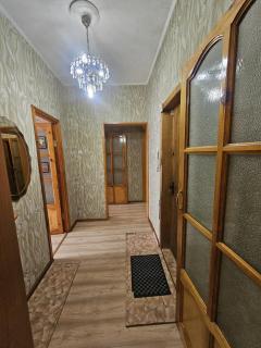 Двух комнатная квартира с видом на парк первого президента, 2 этаж из 9 - 1