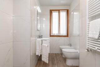 Grifoni Boutique Hotel - Venice - 9