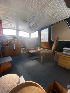 Les Pichies, Bateau insolite, Le Nathalie Nath - Saint-Léger-sur-Vouzance - 6