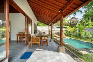 Green Sari Private Villa by Travellink Bali - Ubud - 5