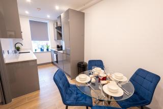 Finchley Finest 2Bed 2Bath Apartment Great for Groups - Finchley - 9