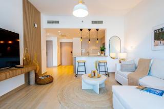 Voyage's Elegant 1br In Waters Edge - 3