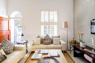See Table Mountain from a Historic Home - Kapstadt - 9