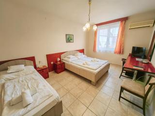 Nóra Hotel - Hajdúszoboszló - 7