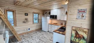 Rustic Treehouse - Peyton - 8