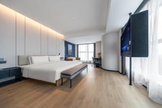 Atour Hotel Kunming Guandu Longhu Times Financial Center - Kunming - 5