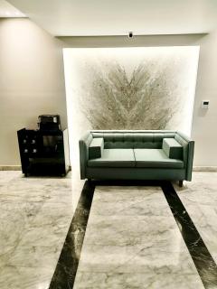 Grand Room - 2