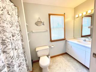 Oceanfront 4 Bedroom Salvo Sandcastle Hot Tub - 3