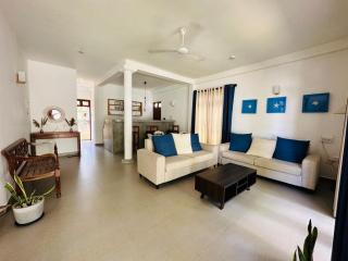 Sleepyhead Holiday House - Unawatuna - 3