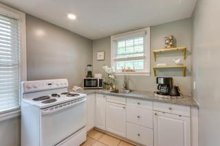 2 Mi to Dtwn Pensacola Charming Apartment - Pensacola - 9