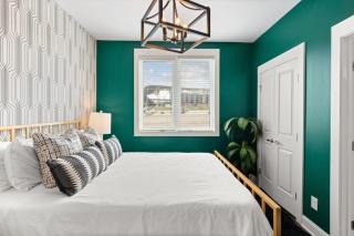 2 Chic Townhomes Near Geodis Sleeps 22 - Nashville - 1