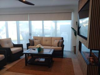 Central gem for modern family, 2min walk to beach! - Port MacDonnell - 8