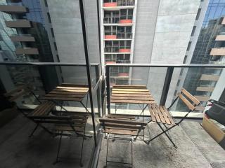 Beautiful and Convenient apartment in CBD - Melbourne - 3
