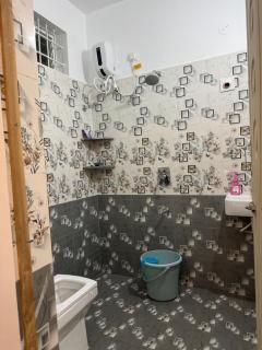 Chakri's Luxurious 2BHK house - Tirupati - 7