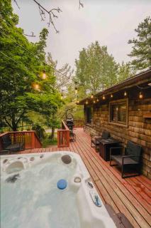 Romantic Chalet Hot Tub Near Hunter Mountain - Tannersville - 7