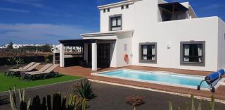 Villa Zafiro 17 by Escape Home - Playa Blanca - 0