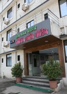 Hotel Aayan Lodging & Boarding - - 5