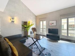Hoche - Cannes - 1