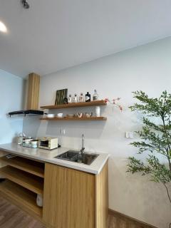 New! Studio Balcony Lakeview - Hanoi - 6