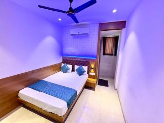 Hotel Ruby Lodging & Boarding - Jāmb - 0
