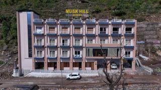 Musk Hill Resort - - 0