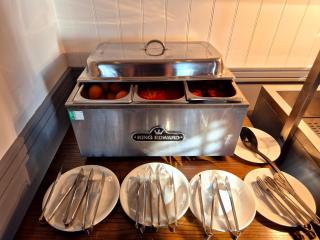 Supreme Inn Boston - Swineshead - 7