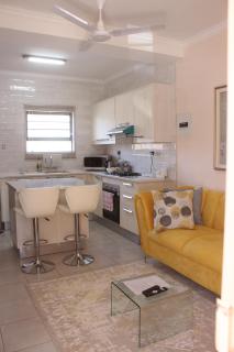 JTown CBD Self-Catering Apartment - Jwaneng - 9