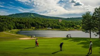 Stratton Chalet- Golf, Hike & Ski - 9
