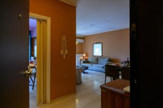 Dorina's Ath-seaside Apartment - Athens - 0
