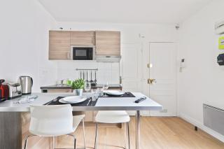 Studio Appartement Quartier Tour Eiffel 10 Free Netflix - Paris - 8