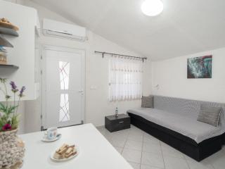 Apartment Mia-3 by Interhome - Obrovac (Obrovazzo) - 4