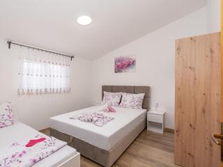 Apartment Mia-3 by Interhome - Obrovac (Obrovazzo) - 2
