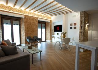 VELALMA-CERON Edificio exclusivo de apartamentos turisticos en Centro histórico-JAEN - Jaén - 0