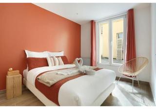 Apartment Center of Paris by Studio prestige - 8