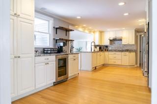 Private and Peaceful 4BD Home - Wayland - 3