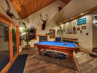GroupReady, HotTub, PoolTable, FullKitchen & Pups - Portola - 6