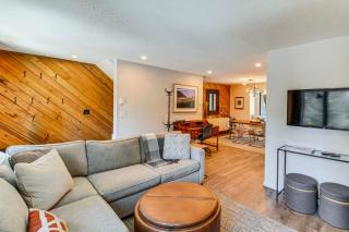 Walk to Town and Slopes Riverfront Breckenridge Gem - 5