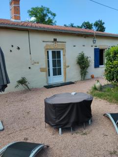 auxhirondelles - Pouilly-sous-Charlieu - 1