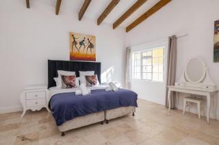 Private 1 Bedroom Suite with Pool Tennis Court - Kapstadt - 9