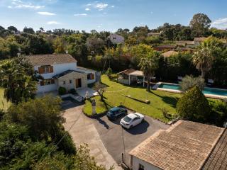 Beautiful 300 m2 Villa, Big Pool, 3000m2 garden - Mouans-Sartoux - 2