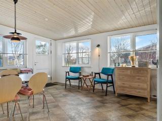 Holiday Home Jerrit - 650m to the inlet by Interhome - 7