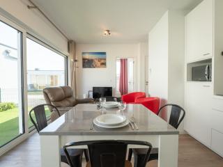 Holiday Home New Dahlia 8 by Interhome - 0