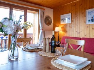 Apartment Montagnards 12 by Interhome - 2