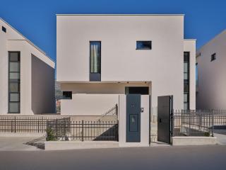 Seaside Villa by Brown Hotels - Trogir - 7