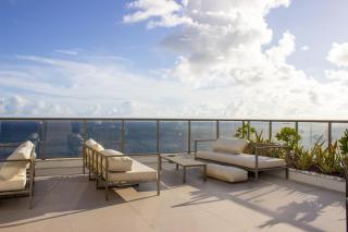 Ondina Beach Apartment with Ocean & Carnival Views - 4
