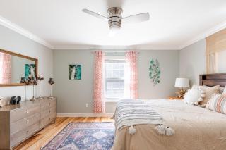 Pet Friendly - Cozy Nut Shell - Asheville - 6