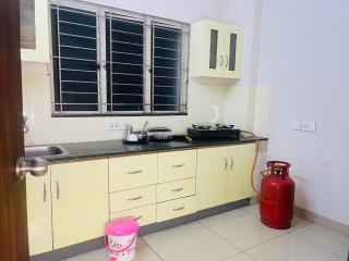 2bhk serviced apartment near Technopark and lulu mall - Trivandrum - 5
