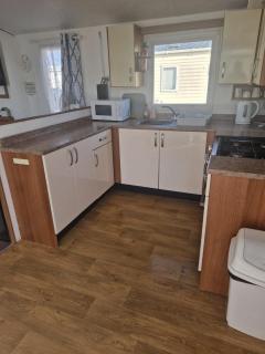 3 Bedroom Caravan Sleeps 6 In Golden Gate Towyn - Kinmel Bay - 1